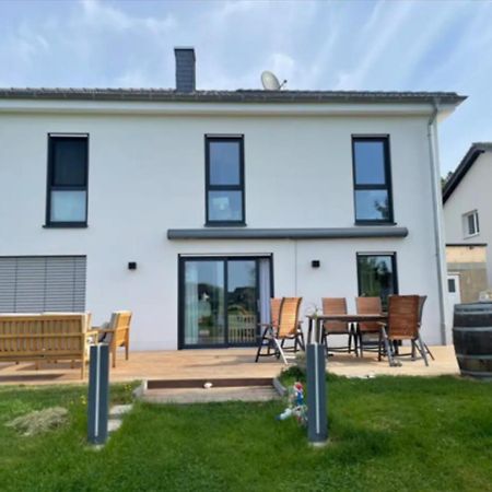 Modernes Ferienhaus In Uedersdorf Exterior photo