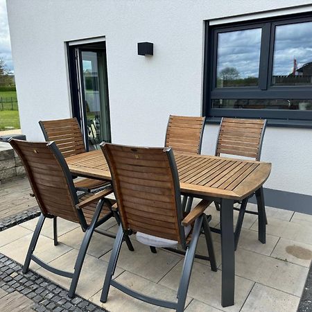Modernes Ferienhaus In Uedersdorf Exterior photo